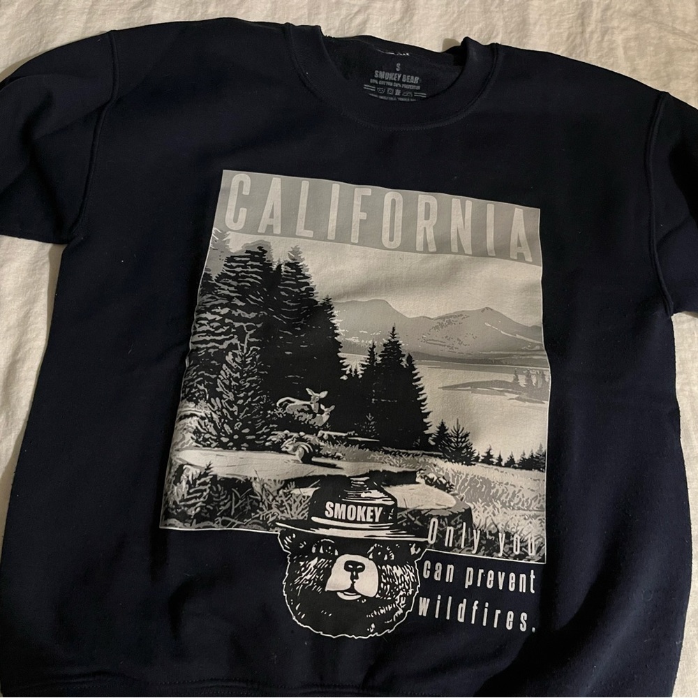 Smokey Bear Crewneck Sweatshirt Oullover Small